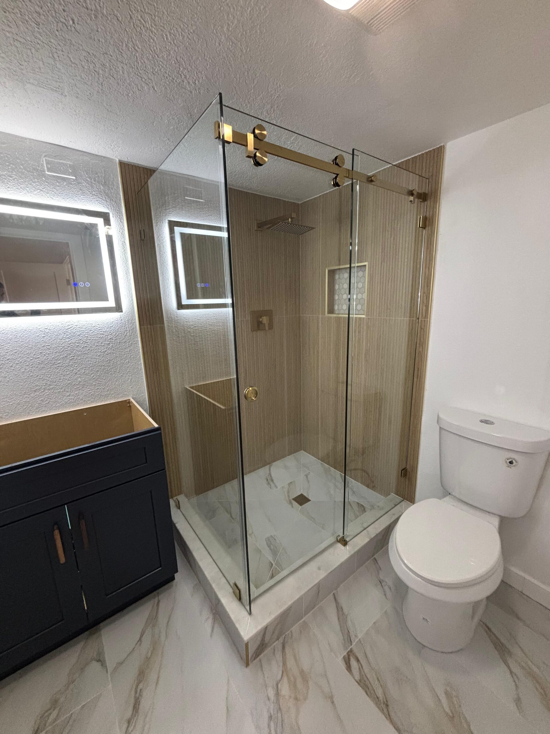 Shower Enclosures & Doors